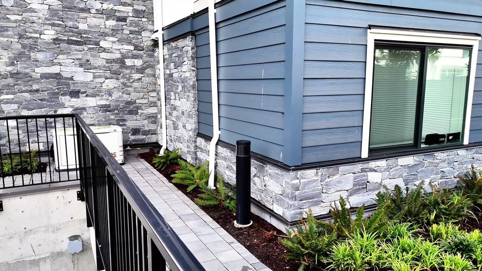 Video: K2 Ocean Mist stone veneer at Novus on the Park